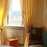Viennese Due بيت ضيافة روما