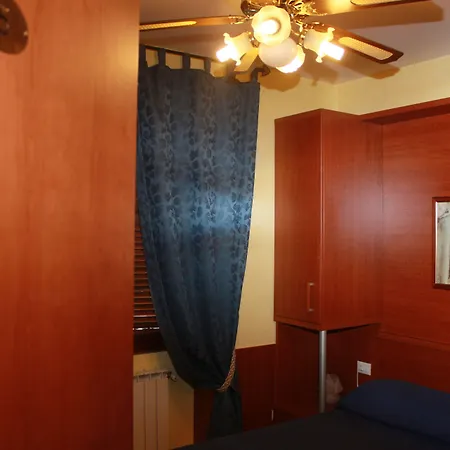 بيت ضيافة Viennese Due