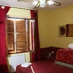 בית הארחה Viennese Due 3*